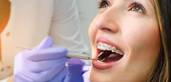 Descubra o valor da faculdade de Odontologia