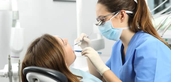 Saiba como conseguir uma bolsa de estudos para Odontologia