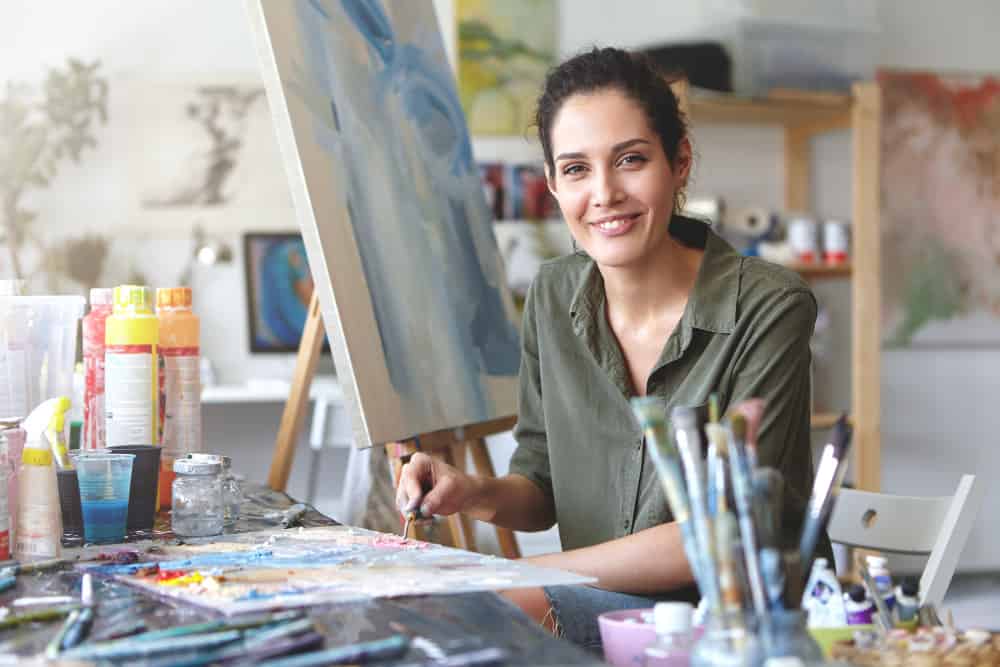 Guia da Carreira - Artes Visuais: o que faz esse profissional e onde atua