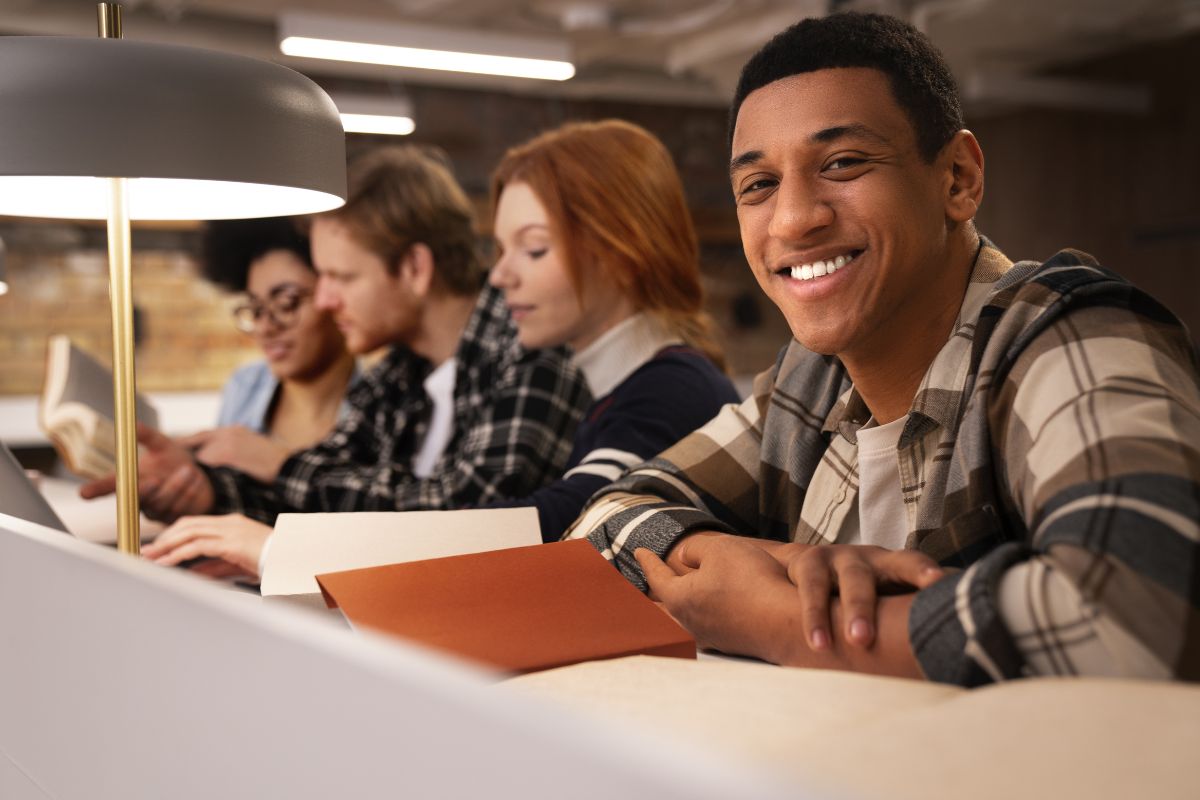 Faculdade de 2 anos: Conheça os melhores cursos